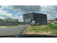 Prédio Comercial em Leilão