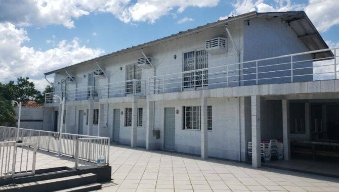 Casa em Condomínio com 2 quartos e 2 banheiros, 67 m², ocupada