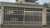 Casa em São Paulo com 3 Quartos e 296m²