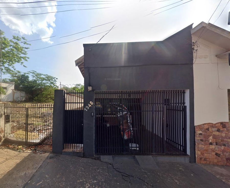 Casa Ocupada de 167m² no Centro de Barretos/SP