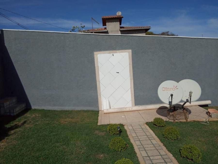 Casa aconchegante com 150m² construída, 1 vaga e ocupada
