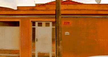 Casa residencial com terreno de 220m², desocupada