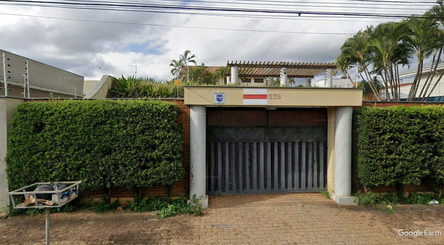 Casa com 472,75m², 2 quartos, 1 banheiro, área gourmet e piscina