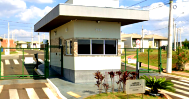 Casa 1 quarto 48m² com terreno 132m² em Franca - Desocupada