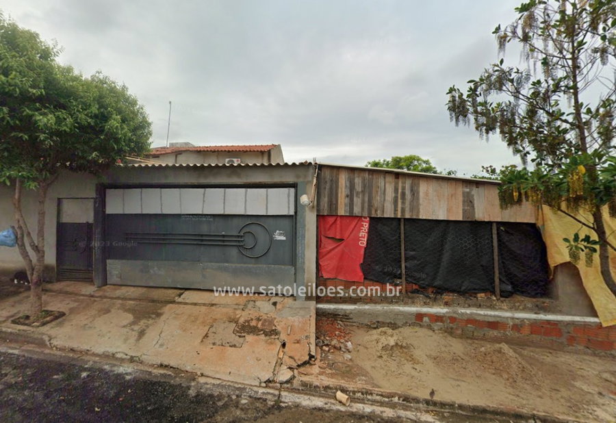 Casa com 200m², ocupada, ideal para investimento