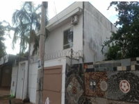 Casa em leilão com 6 quartos e 234.40m² de área construída