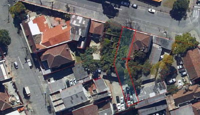 Terreno Urbano em Curitiba com 378.95 m² e Potencial de Construção
