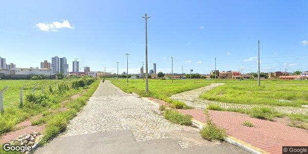 Imóvel Comercial com 12 Cômodos e Área de 170m² em Mossoró/RN