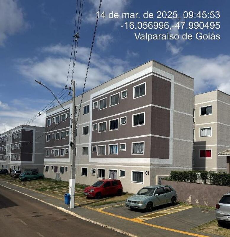 Confortável Apartamento com 2 Quartos, 1 Banheiro e 80m² de Área