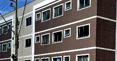 Confortável Apartamento com 2 Quartos, 1 Banheiro e 80m² de Área