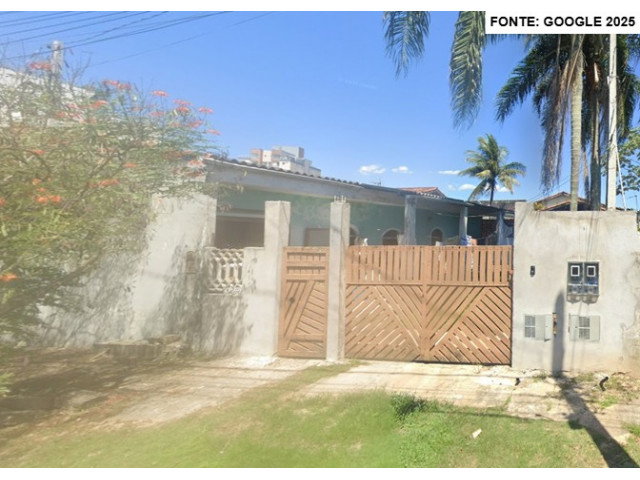 Casa com 100m² em Terreno de 360m² em Caraguatatuba/SP