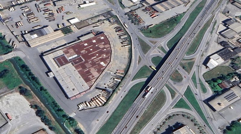 Loja 25m² com área comum em Shopping Mercosul, Itajaí SC