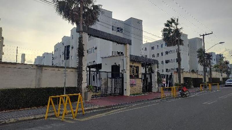 Apartamento com 2 quartos em Fortaleza