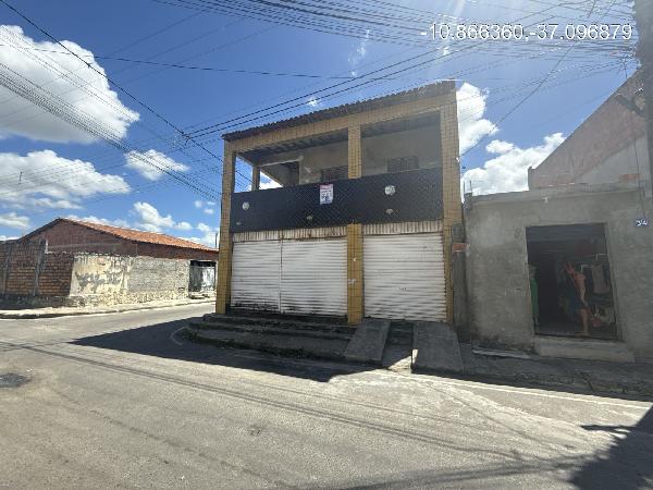 Casa com 3 quartos, 3 banheiros, 1 vaga e 250m² construída