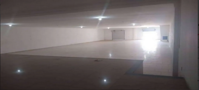 Ponto comercial duplex 700m² ideal para igrejas e comércios em Campos dos Goytacazes