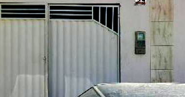 Casa 2 quartos, 1 banheiro, 50,9m² construída, 1 vaga, desocupada