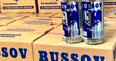 390 Caixas de Vodka Russosov
