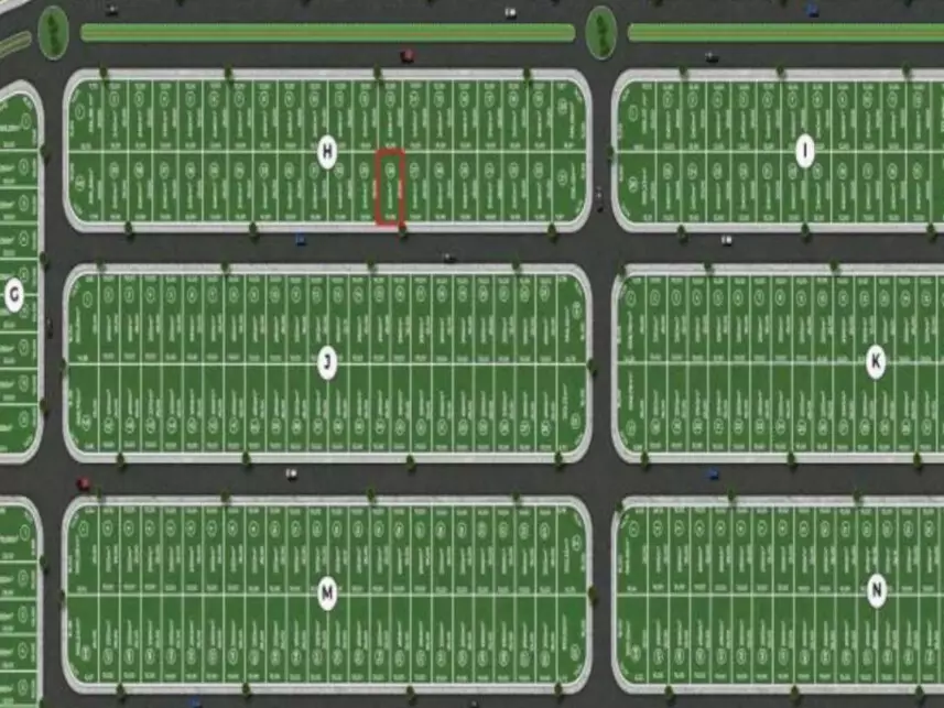 Terreno com 240m² no Jardim Botânico I
