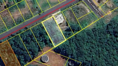 3 Terrenos Urbanos em Loteamento com 2.650m²