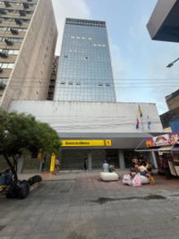 Prédio Comercial com 15 Pavimentos e Cobertura
