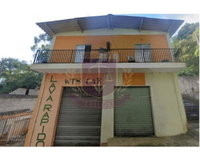 Terreno com 4 Casas e 2 Salões em Mairiporã