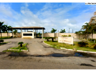 Terreno com 366m² em condomínio, sem benfeitorias