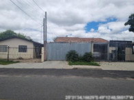 Casa com 3 quartos, 2 banheiros e 1 vaga de garagem