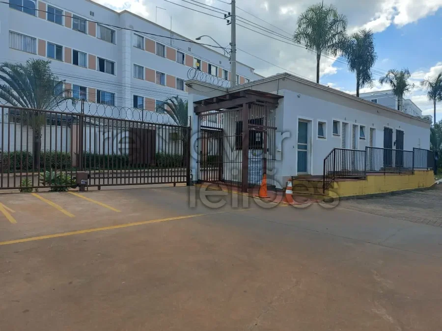 Apartamento com 2 quartos, 1 banheiro e 1 vaga de garagem