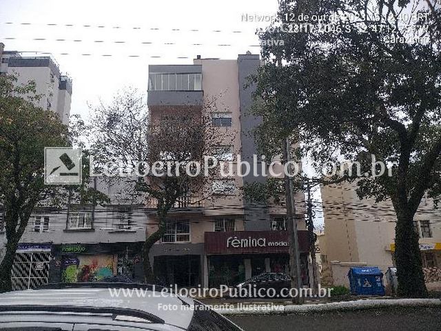 Apartamento 3 quartos, 2 banheiros, 124m², varanda e lavabo