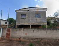 Casa com 60m² e Terreno de 300m² em Perdões/MG
