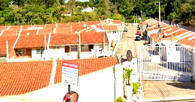 Casa 17 em Condomínio Beija Flor III com 42m²