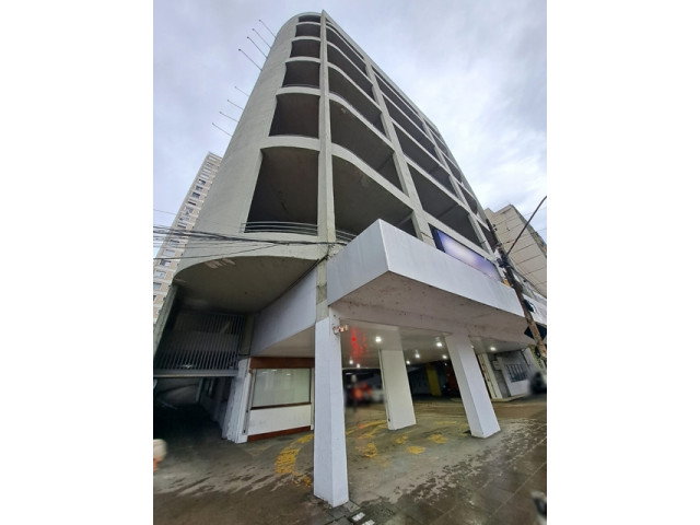 Espaço Comercial com 10,15m² no Ed. Garagem Santa Rita