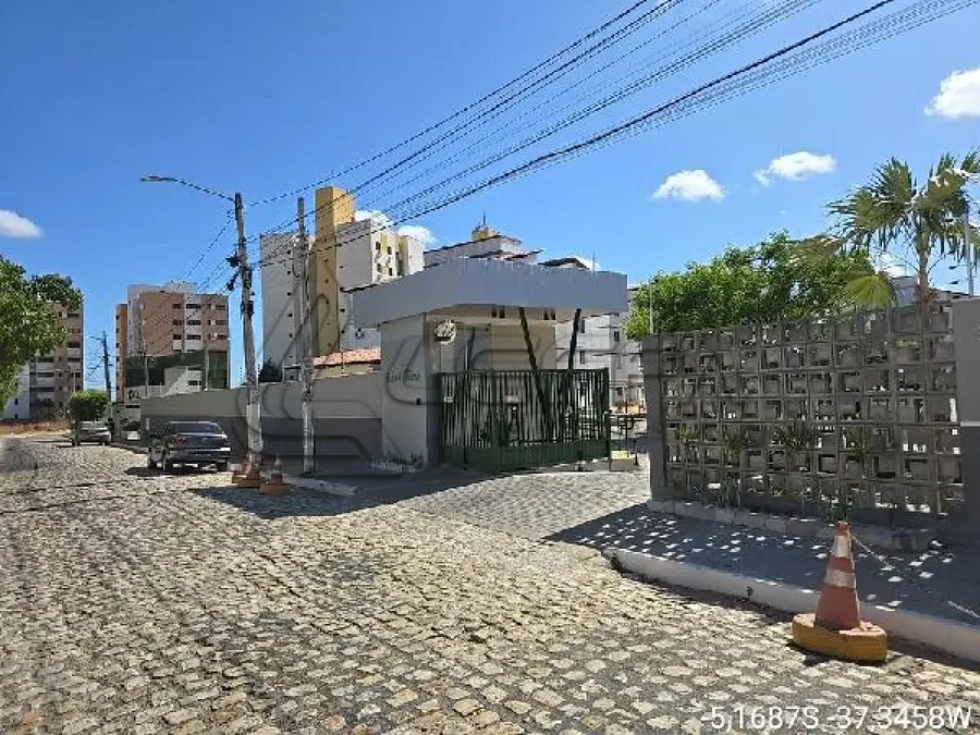Apartamento com 1 quarto, 1 banheiro e 1 vaga de garagem