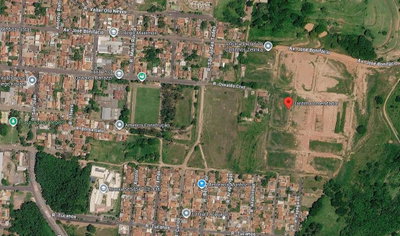 Terreno de Esquina com 202m² em Loteamento