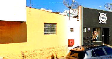 Casa aconchegante com 2 quartos e 2 banheiros, 105.55m², ocupada