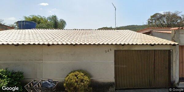 Casa com 3 cômodos e banheiro no Bairro Cruzeiro do Sul