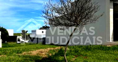 Terreno em Loteamento Residencial com 250m²