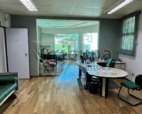Galpão industrial com 2.716m², 1.268m² construídos