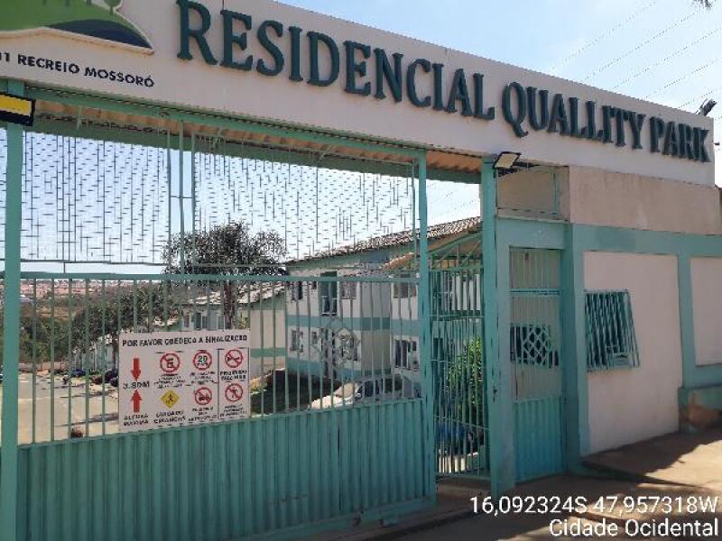 Apartamento com 2 quartos, 1 banheiro e 1 vaga de garagem