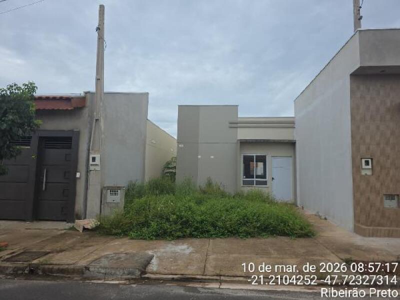 Casa com 2 quartos e 1 banheiro em Ribeirão Preto - Área privativa de 44,16m²