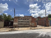 Casa em Monte Alto/SP com 98.9m² de área construída