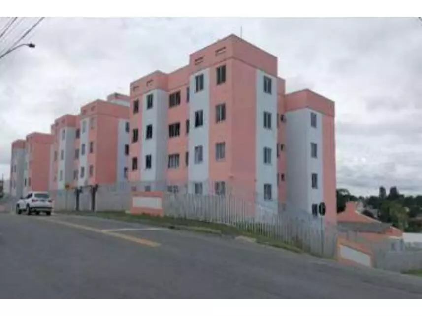 Apartamento com 2 quartos e 1 vaga em Curitiba