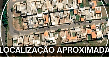 Casa aconchegante com 1 vaga e amplo terreno em Piracicaba