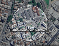 Prédio Comercial em Leilão
