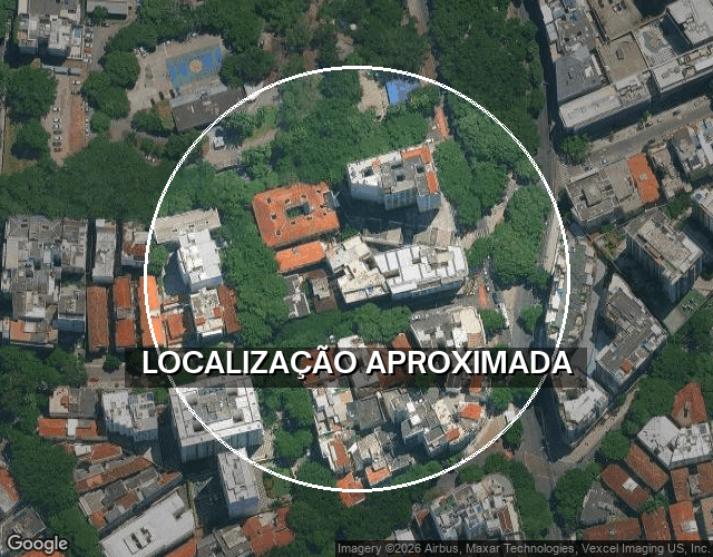 Apartamento com 2 vagas de garagem em Rua Desembargador Alfredo Russel