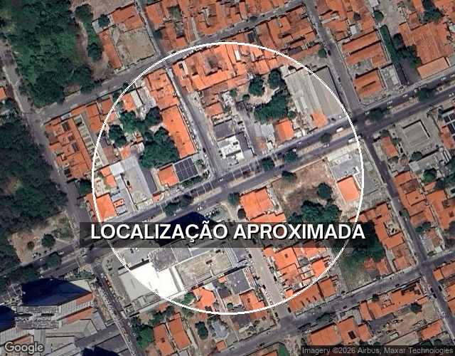 Terreno com Casa Residencial em Fortaleza