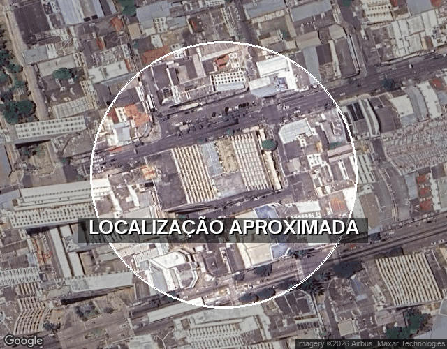 Sala Comercial com Garagem em Edifício Central