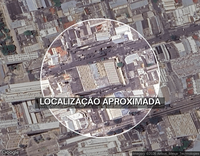 Sala Comercial com Garagem em Edifício Central