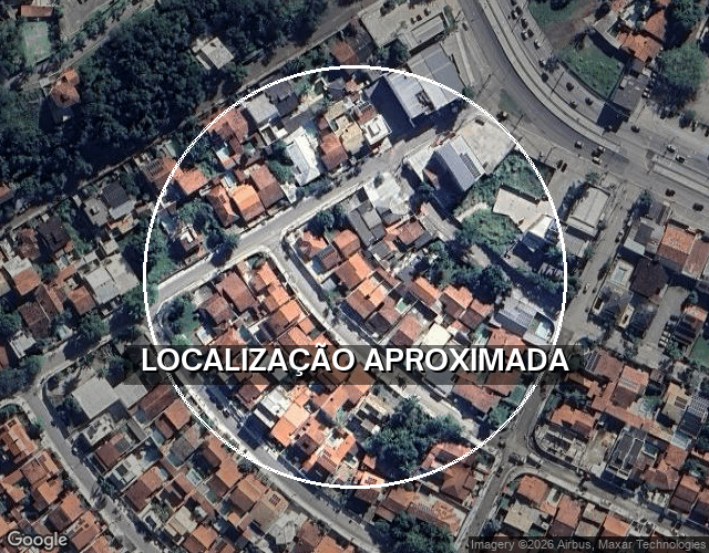 Área Privativa em Condomínio com 3 Quartos e 2 Banheiros