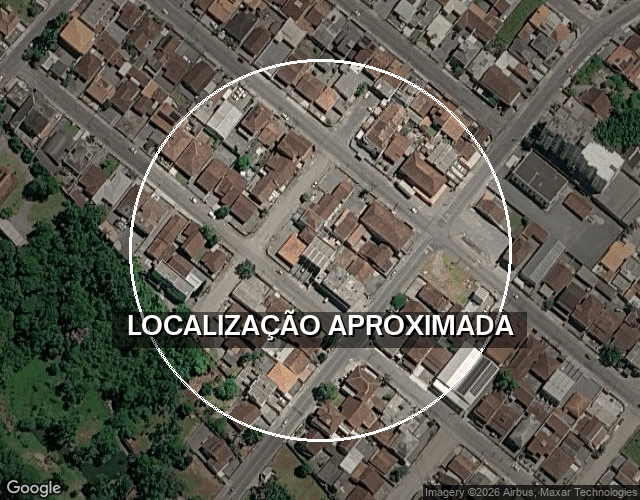 Casa Ocupada em Joinville com 72,77m² de Área Privativa